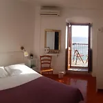 Marina 3*